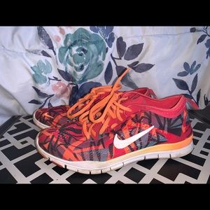 Nike Free Runs 5.0